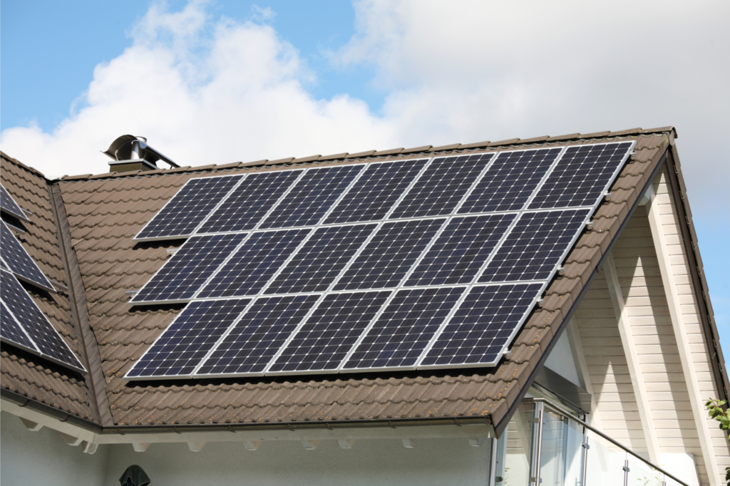 How Much Can Solar Panels Really Save You? A Breakdown for Homeowners